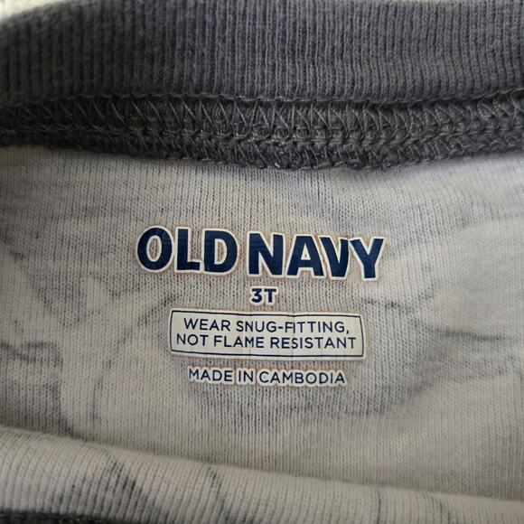 Old Navy Boys 2T Gray Shark T-Shirt - Picture 2 of 3